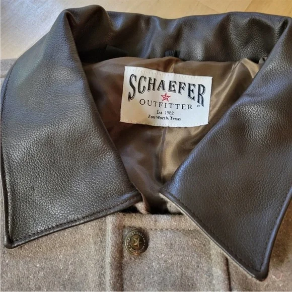 Schaefer women’s coat - Picture 11 of 15